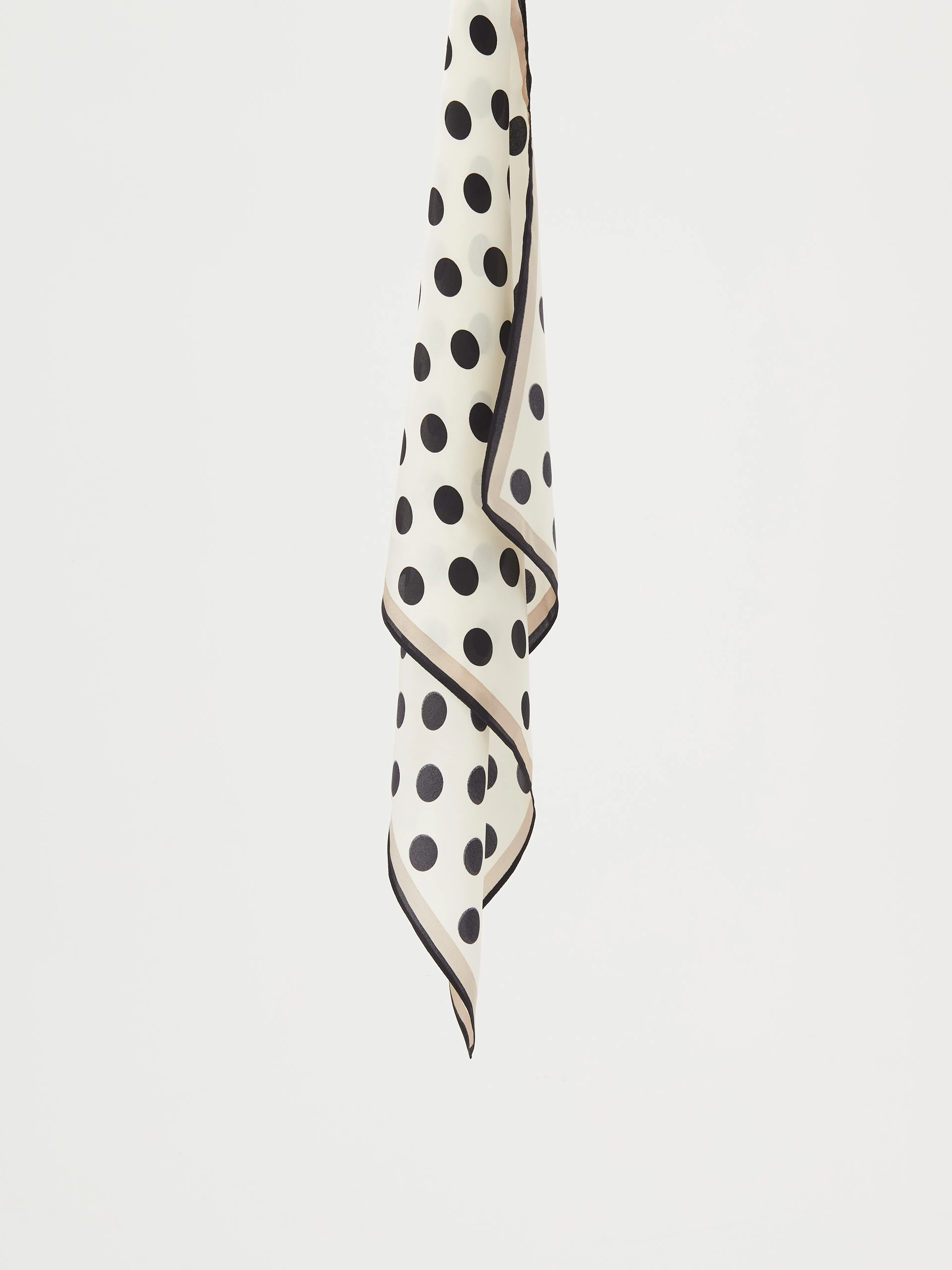 Silk neckerchief in peas