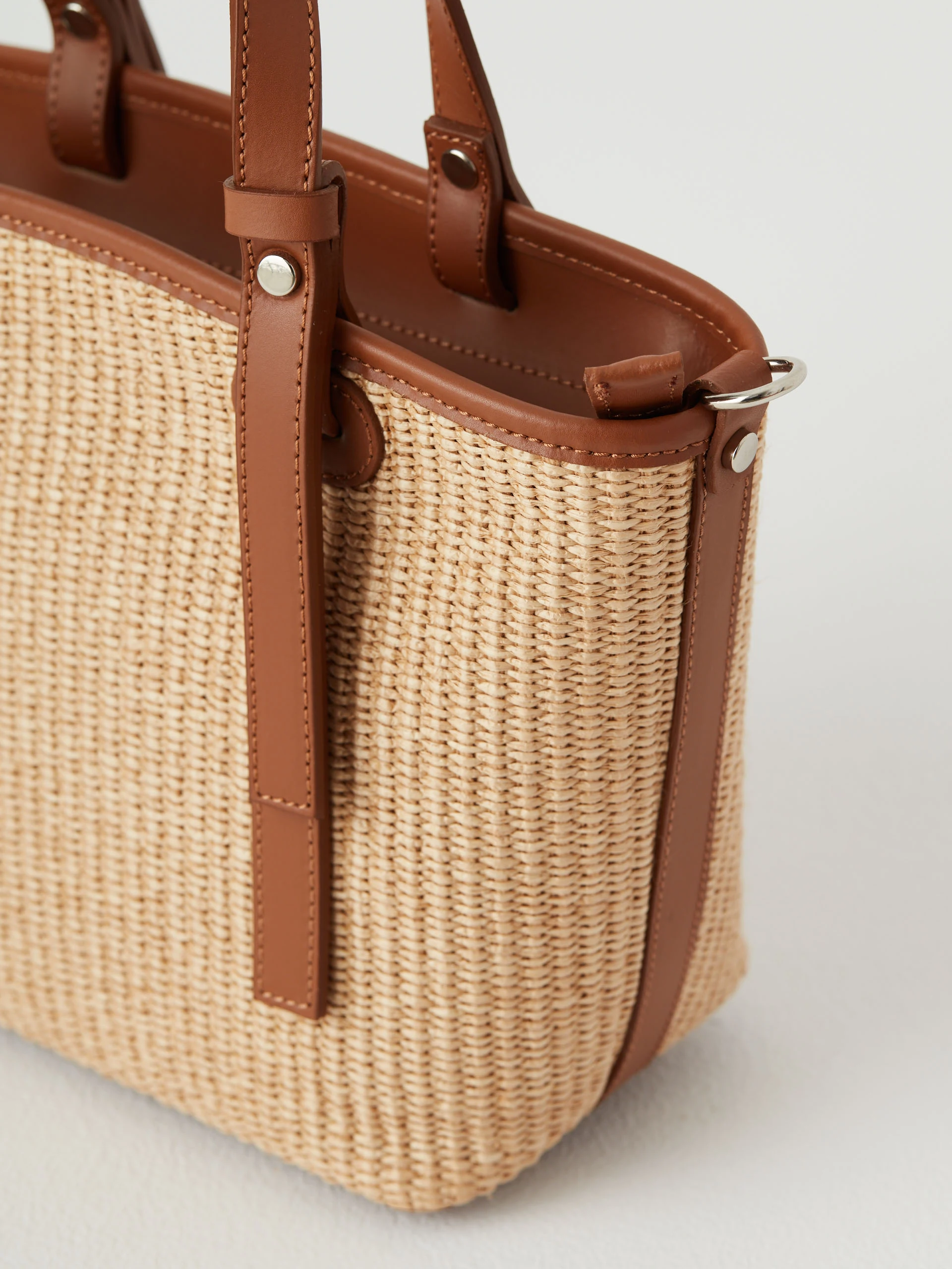 Medium sized shopper bag