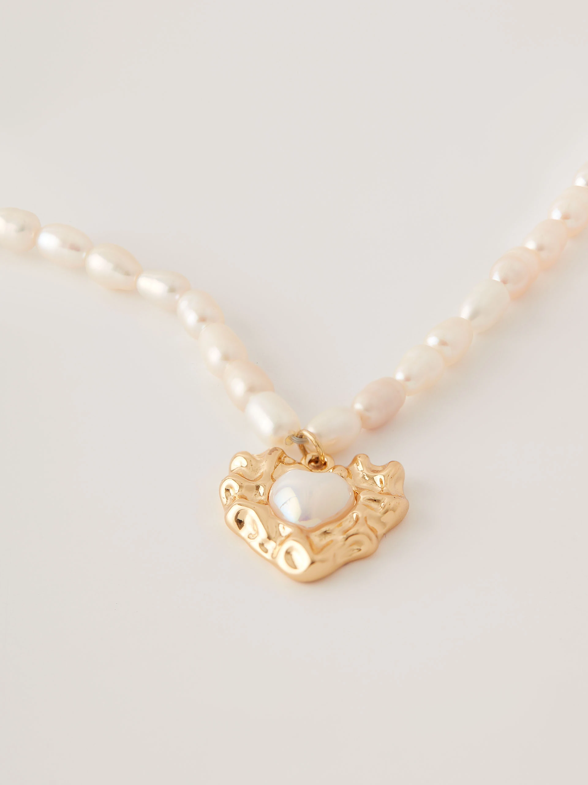 Pearl necklace