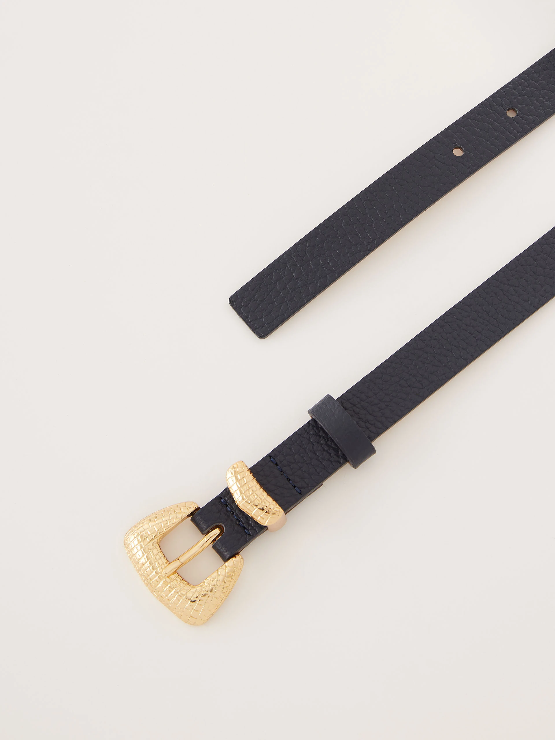 Black elegant natural leather belt