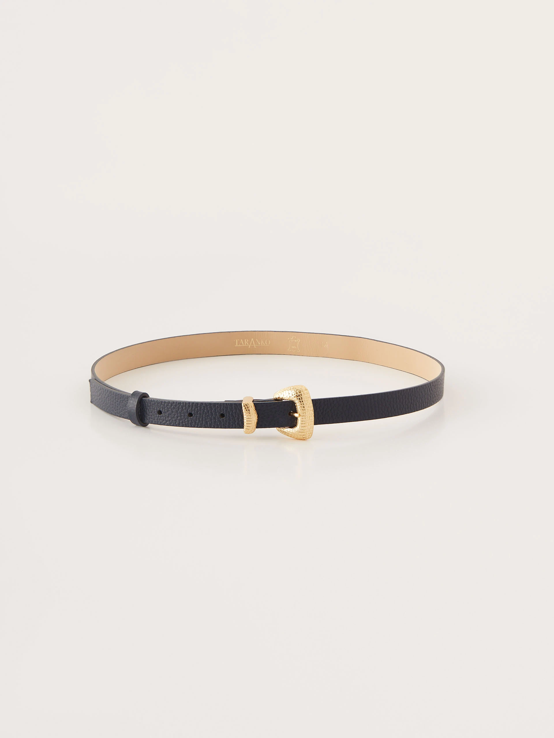 Black elegant natural leather belt