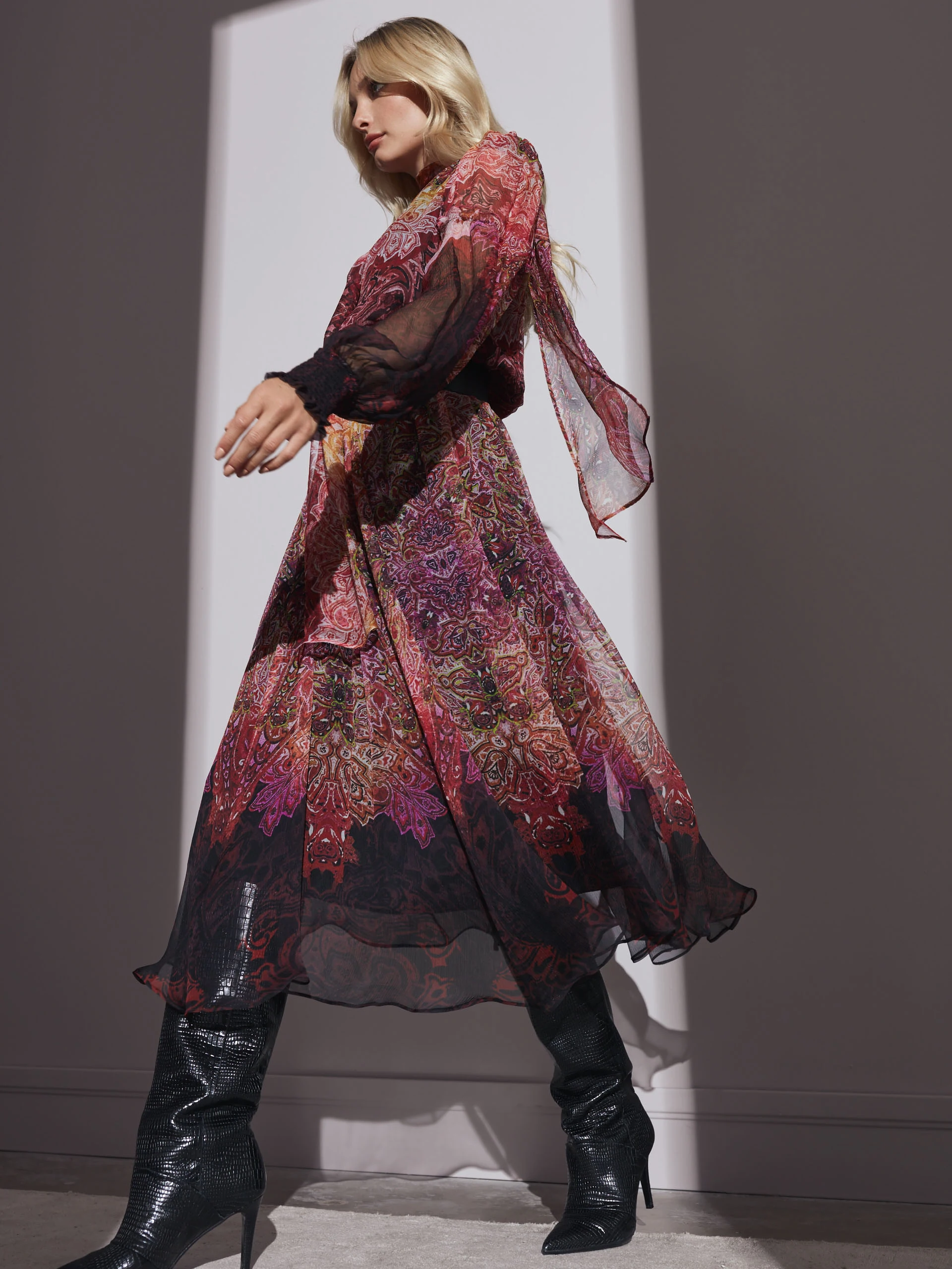 Jedwabna sukienka boho midi