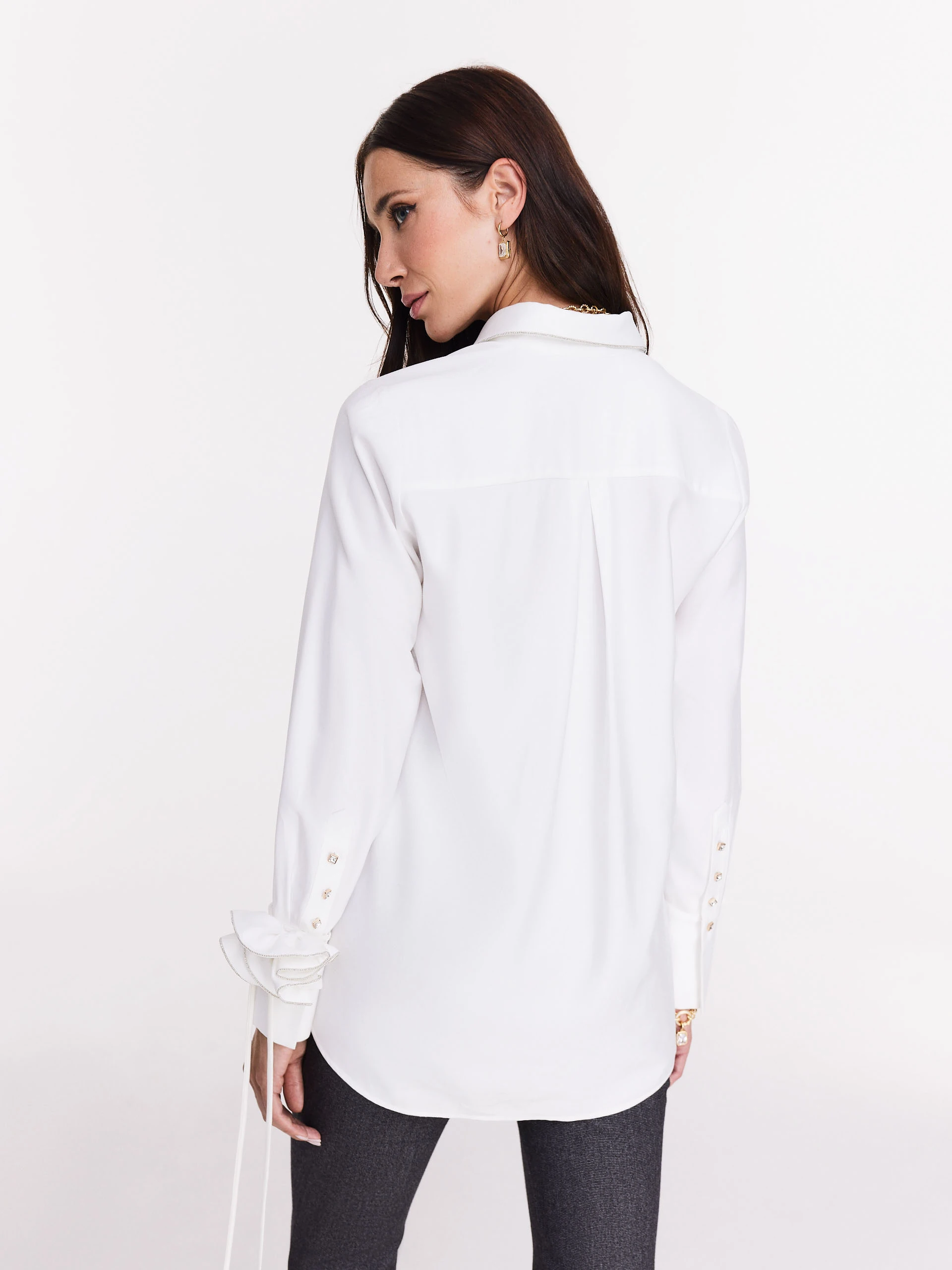 Elegant white shirt with rose