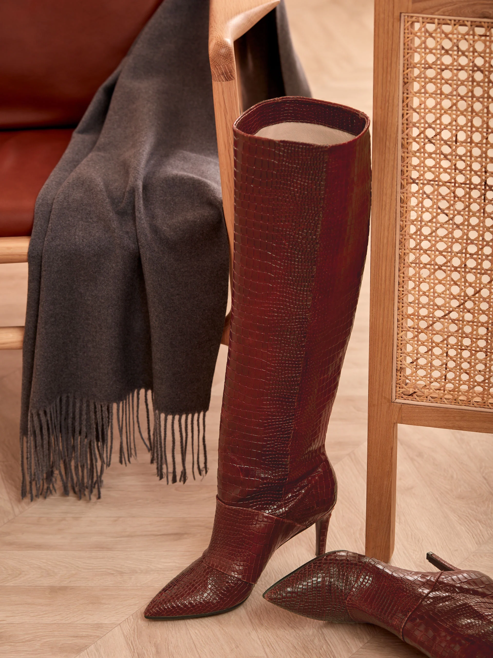 NATURAL LEATHER BOOTS