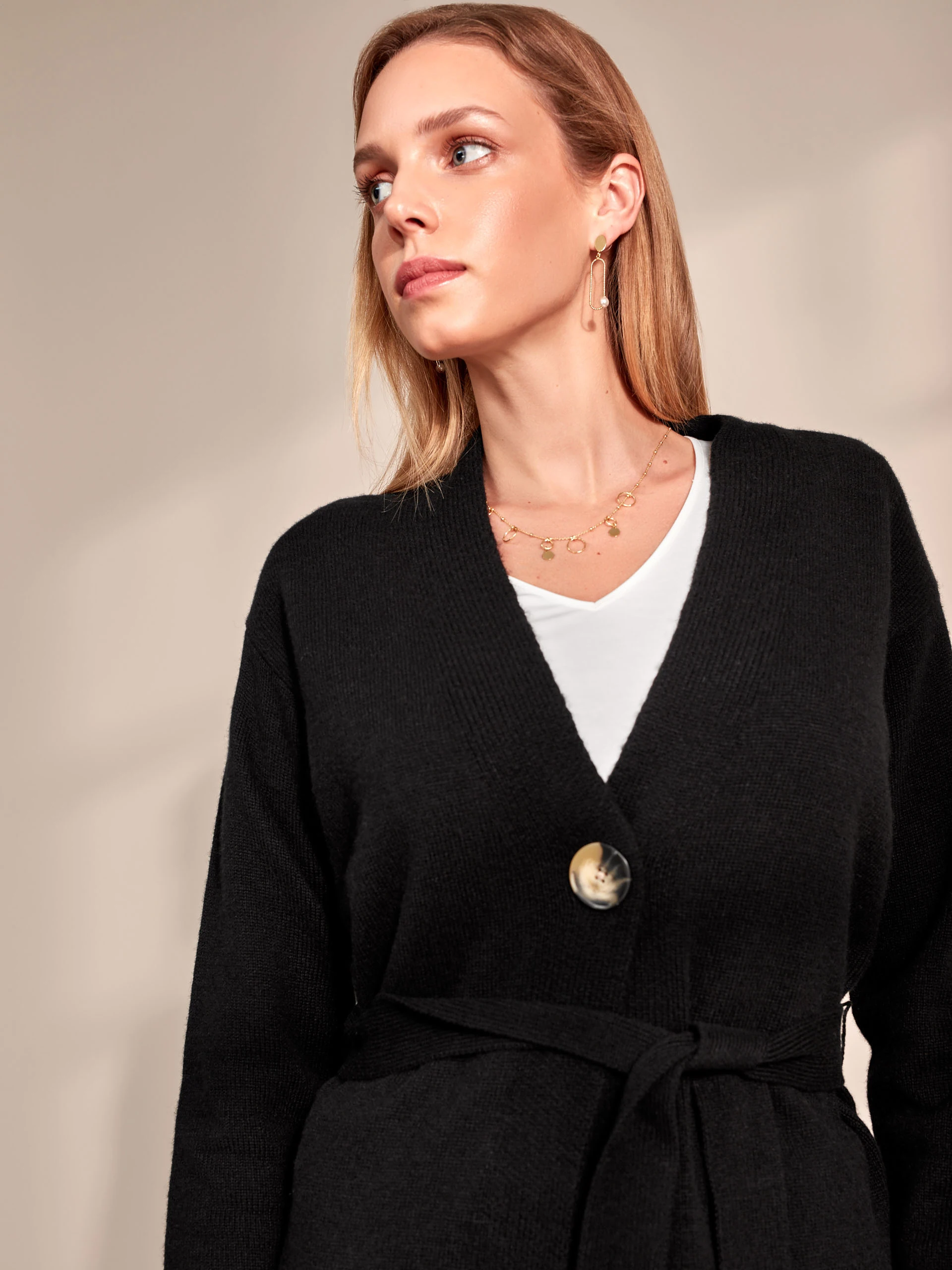 GOLD-PLATED NECKLACE WITH PENDANTS