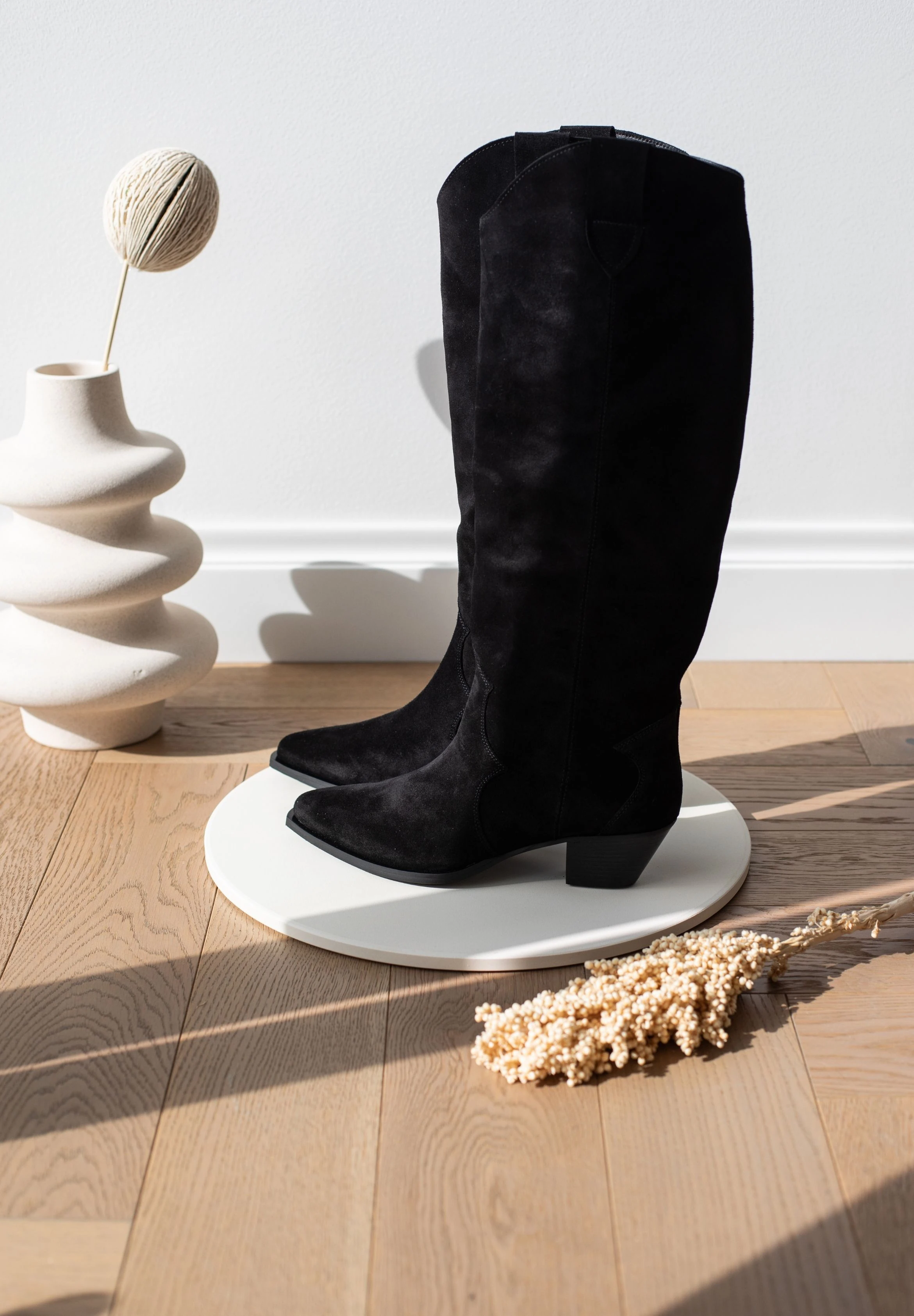 SUEDE COWBOY BOOTS