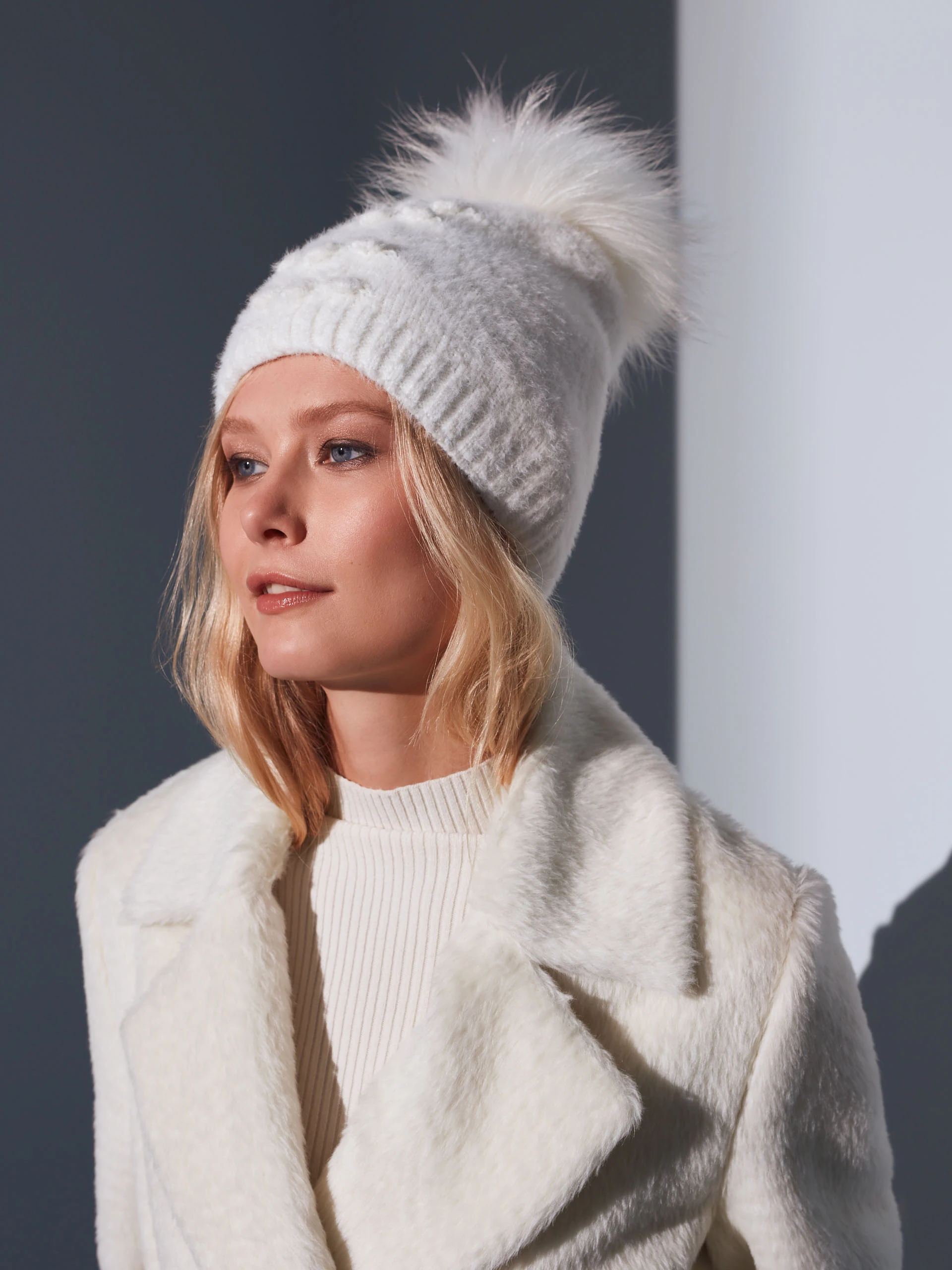 WHITE BEANIE WITH POMPON
