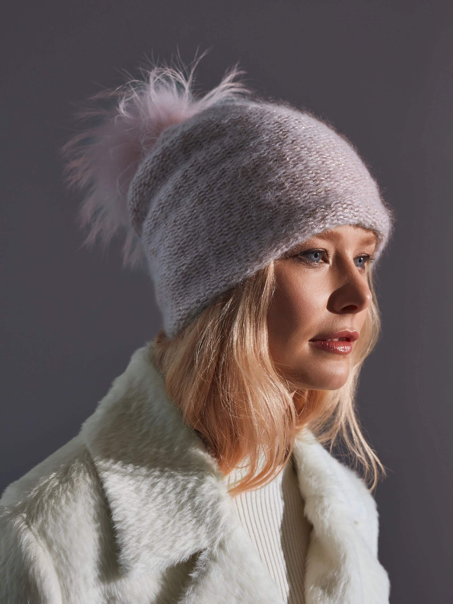 PINK CAP WITH MOHAIR AND WOOL