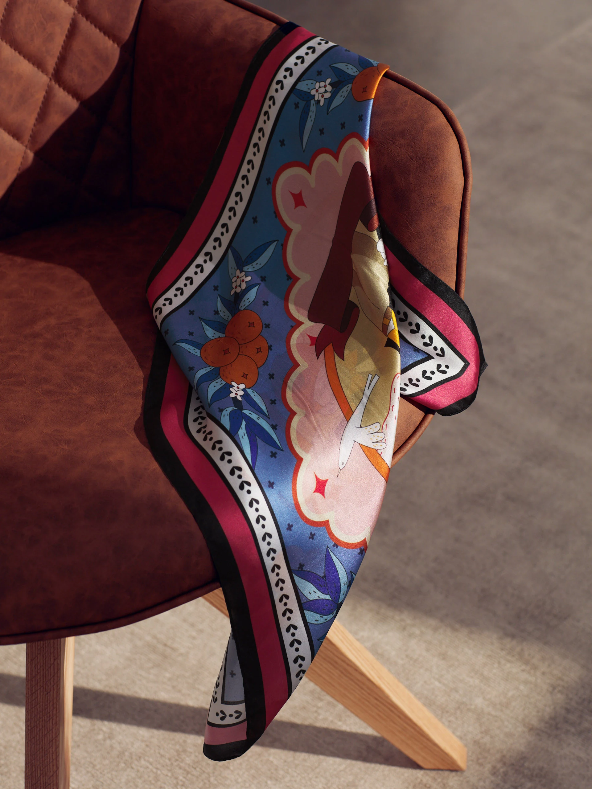 PATTERNED SILK GAVRASHKA