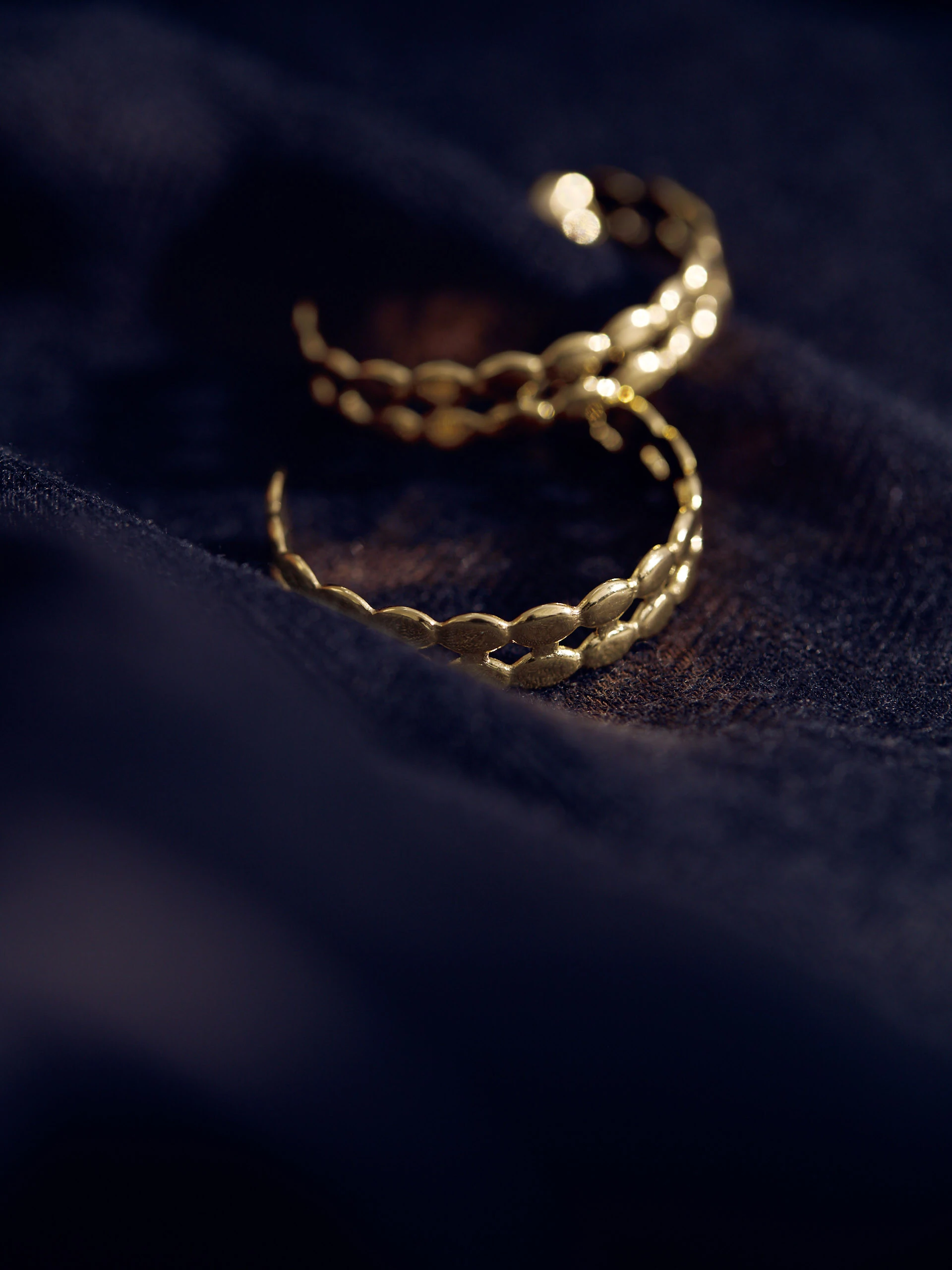 CIRCLE EARRINGS