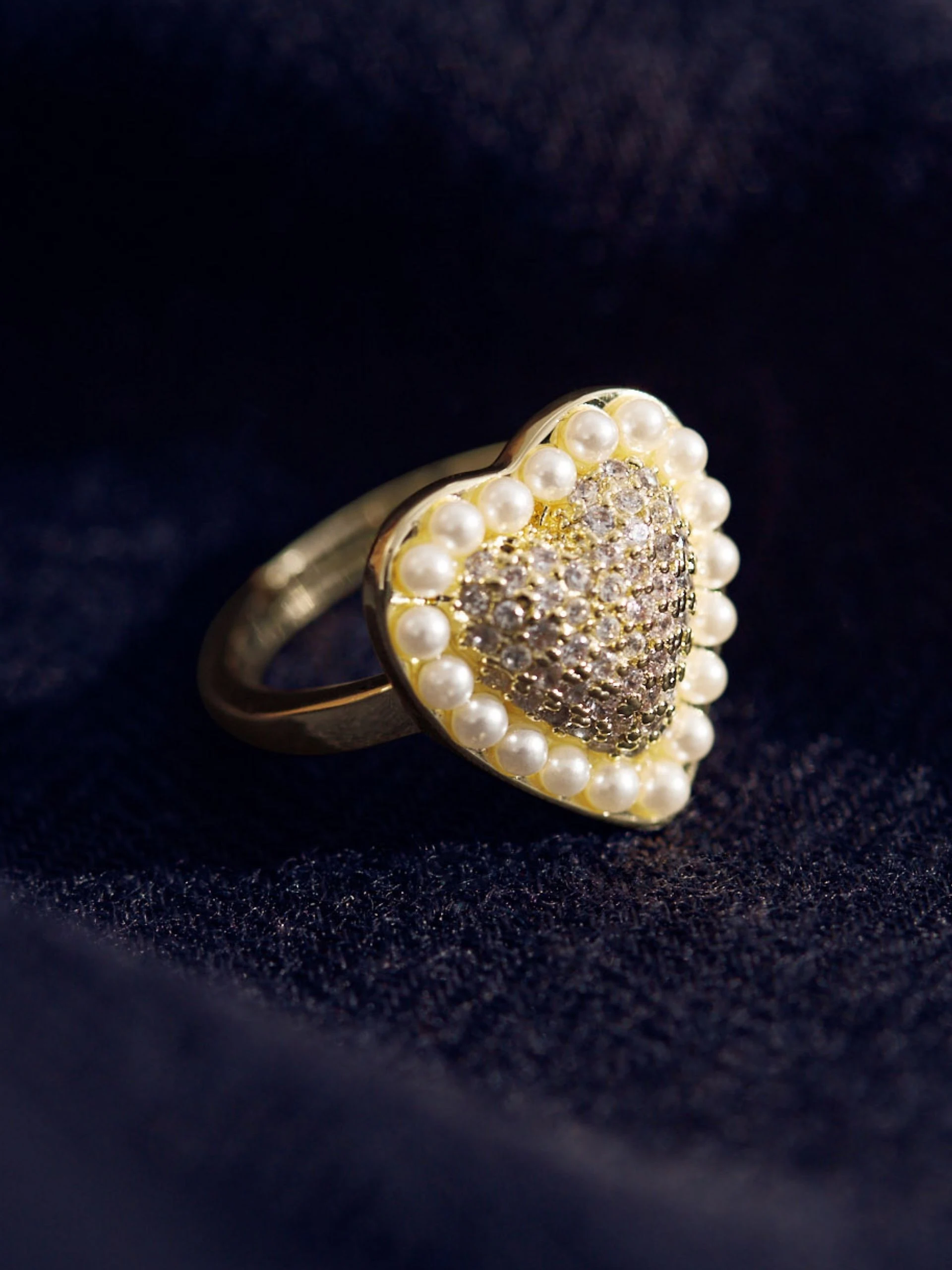 RING WITH A HEART