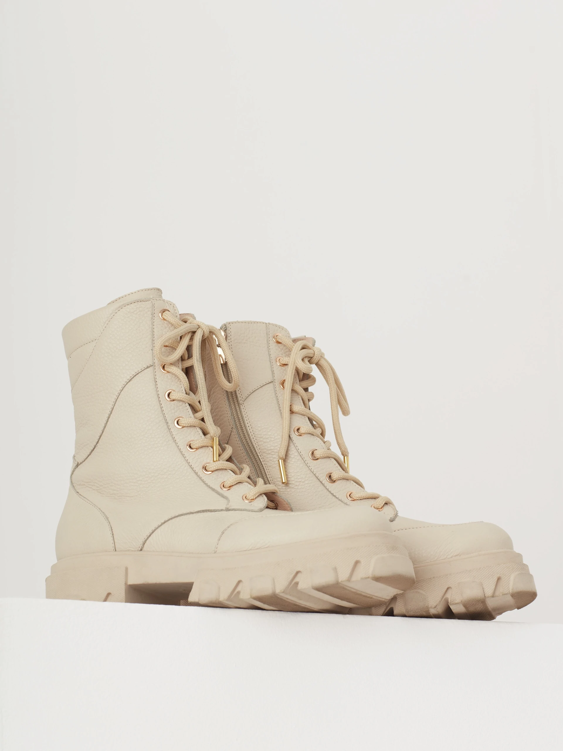 Lace-up leather boots