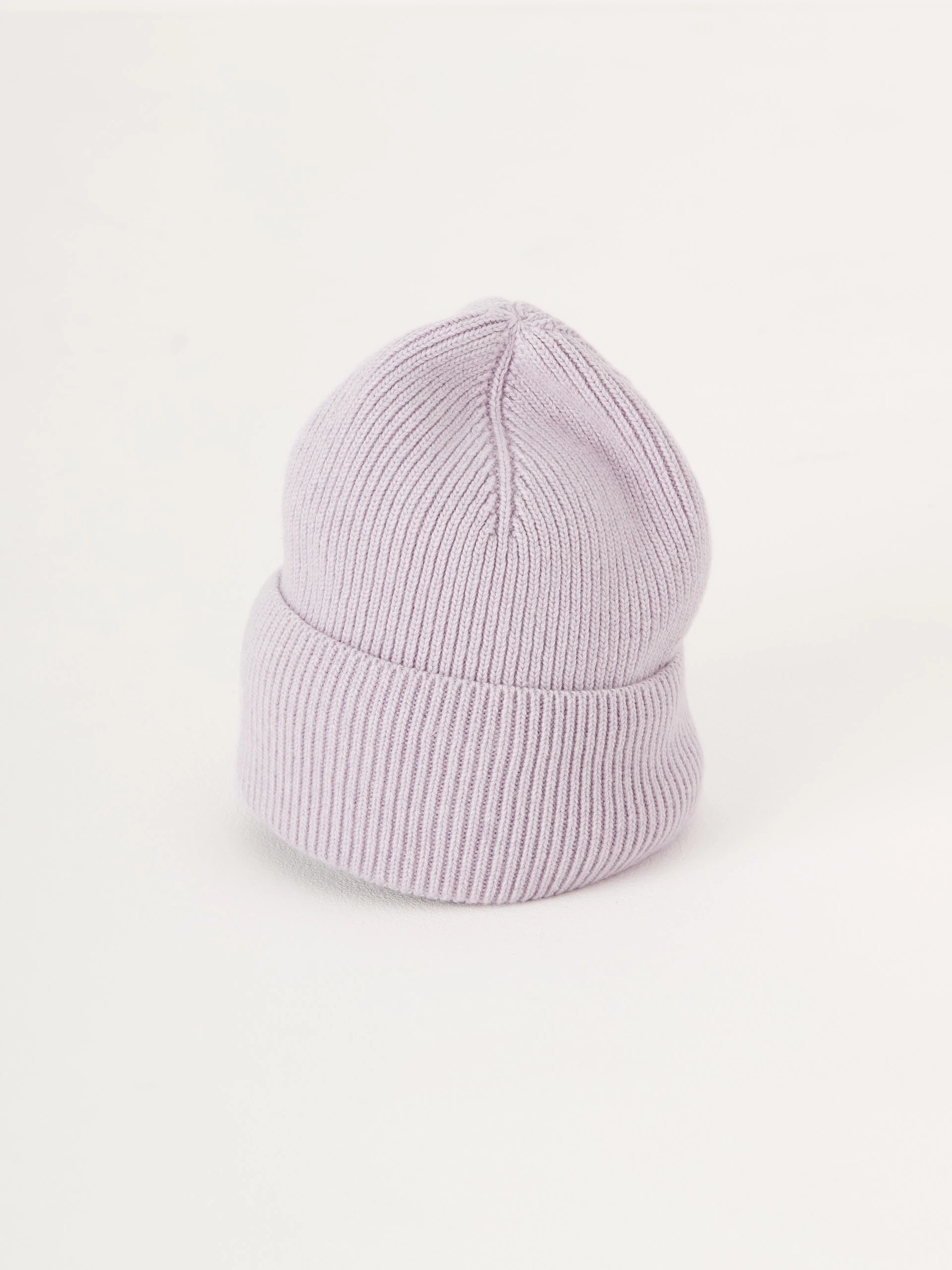 Lilac cashmere wool cap