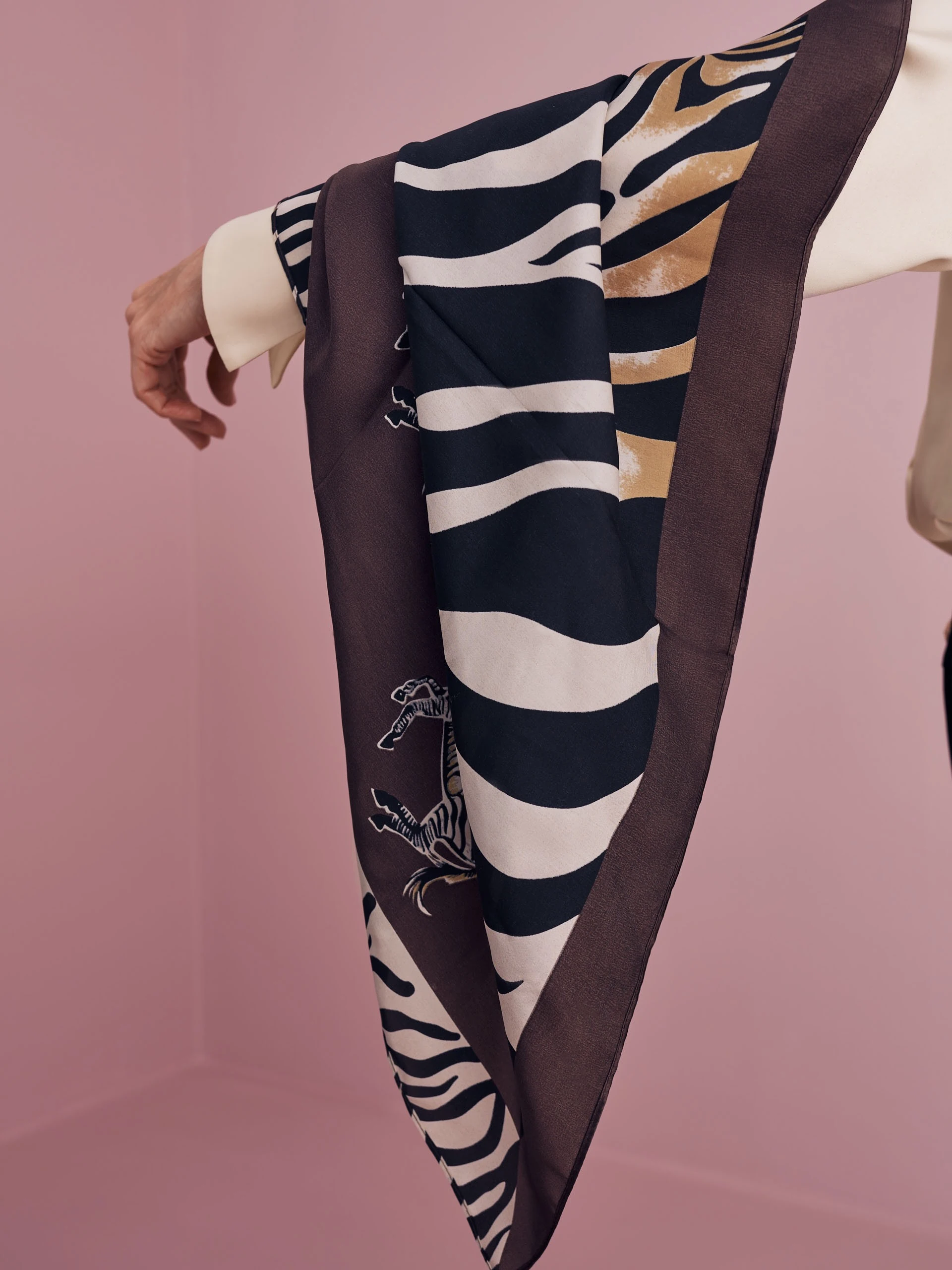 Silk neckerchief in zebra pattern