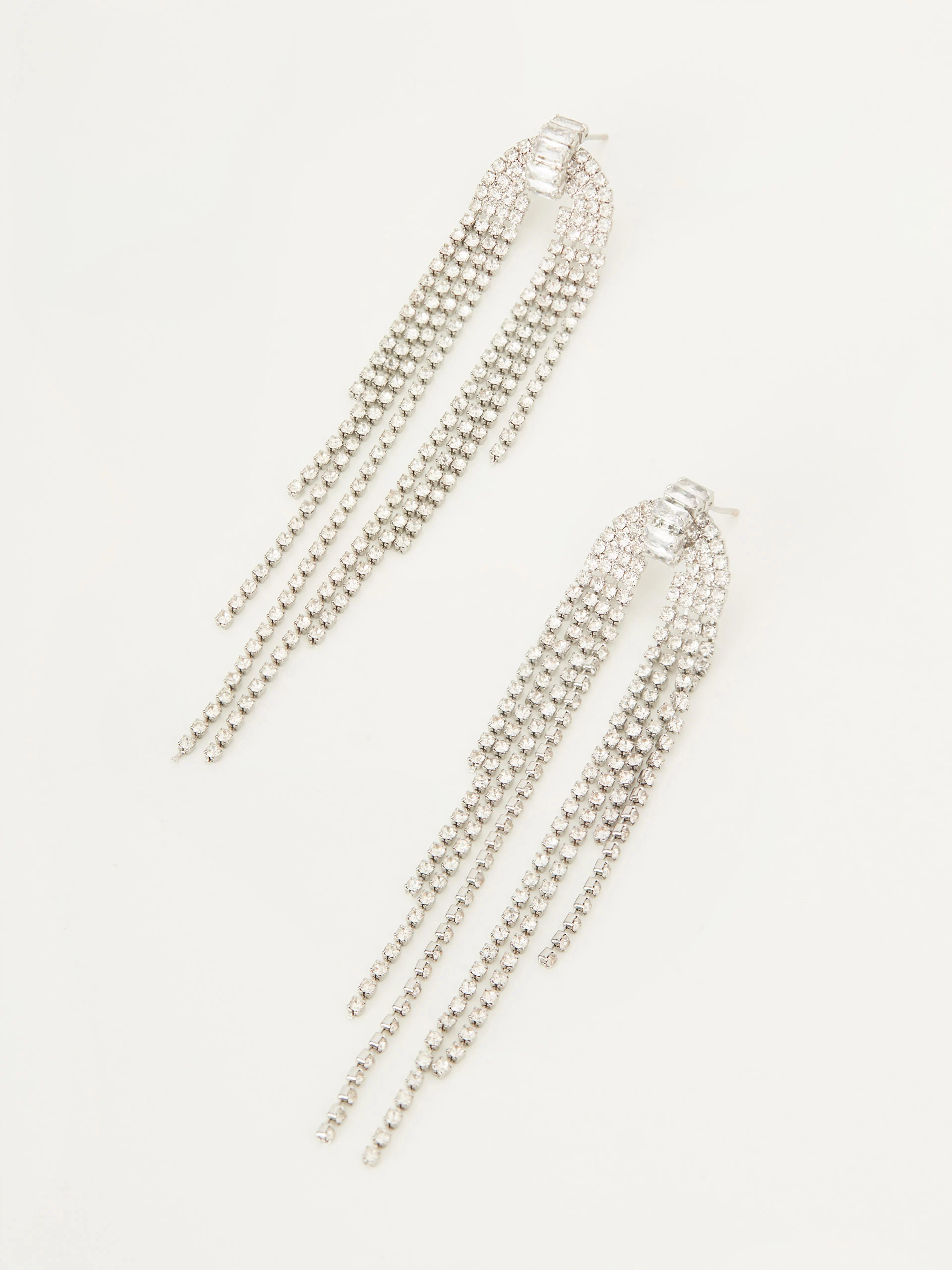 Earrings with crystals