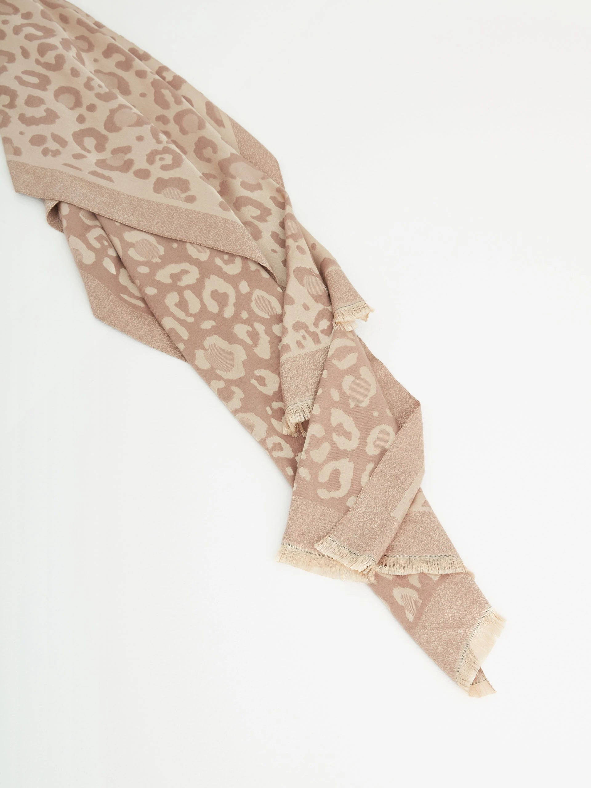 Beige animal pattern scarf