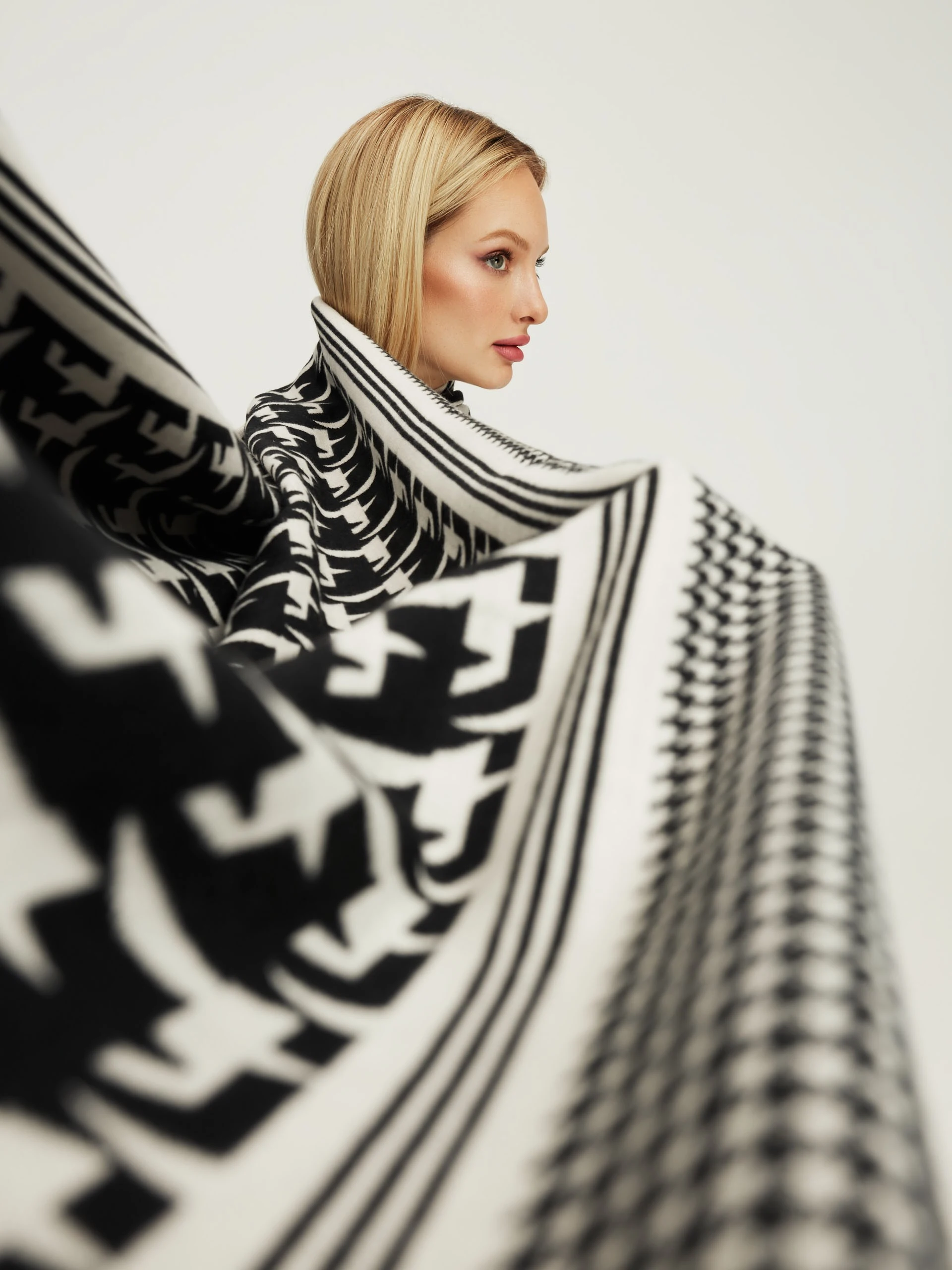 Pepeta scarf