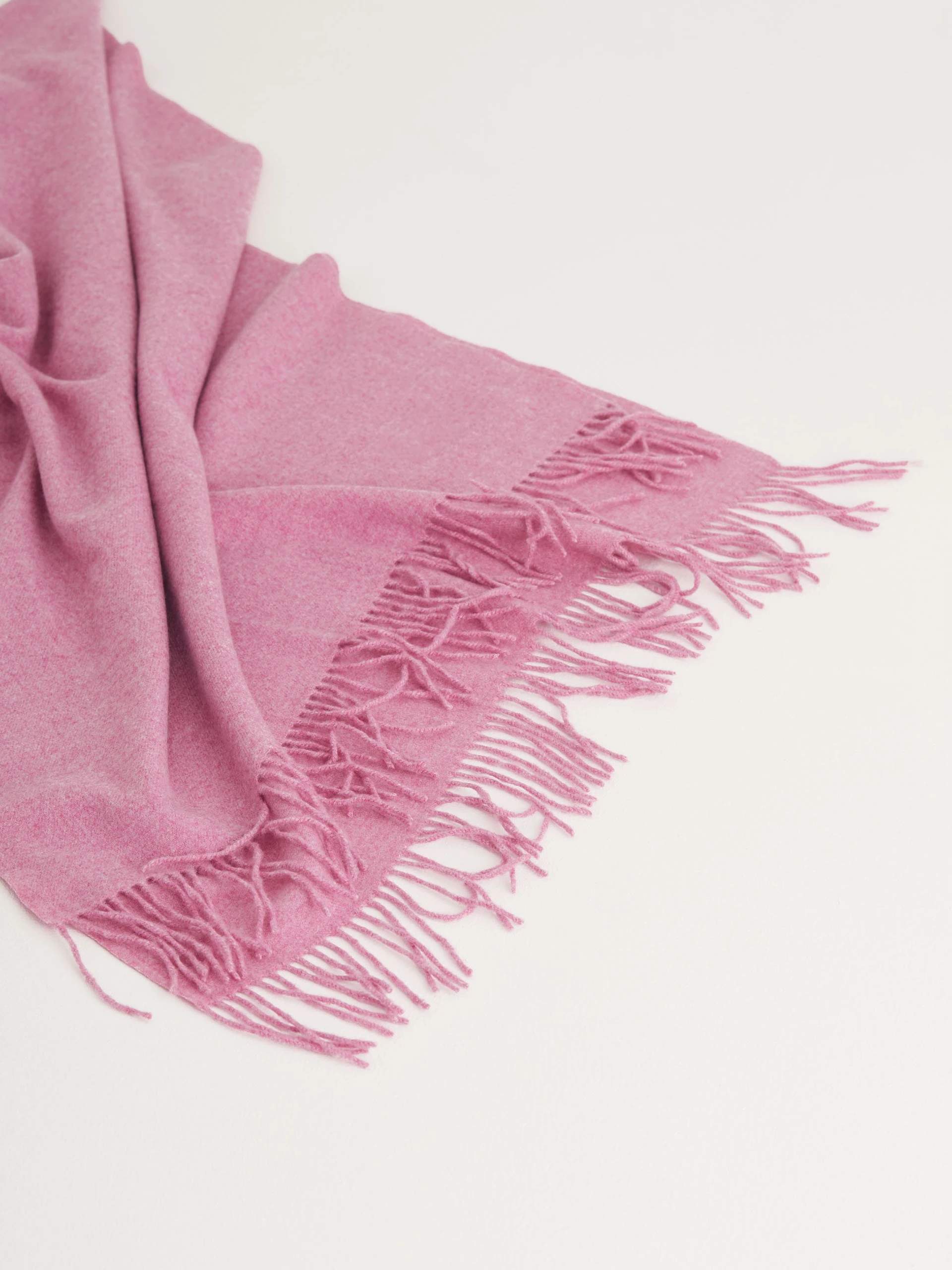 Pink shawl with cashmere