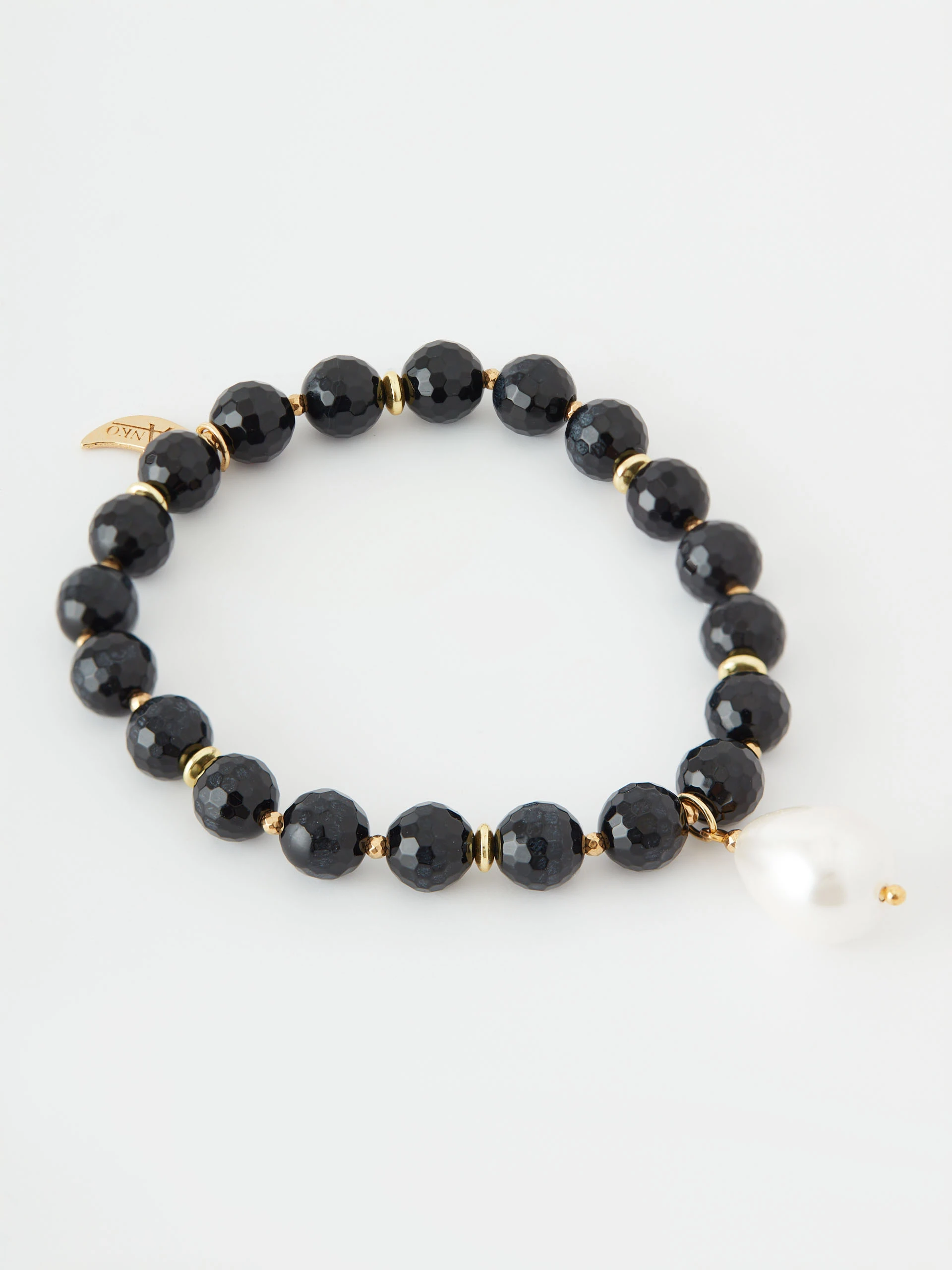 Bracelet with onyx, hematite and pearl Majorca