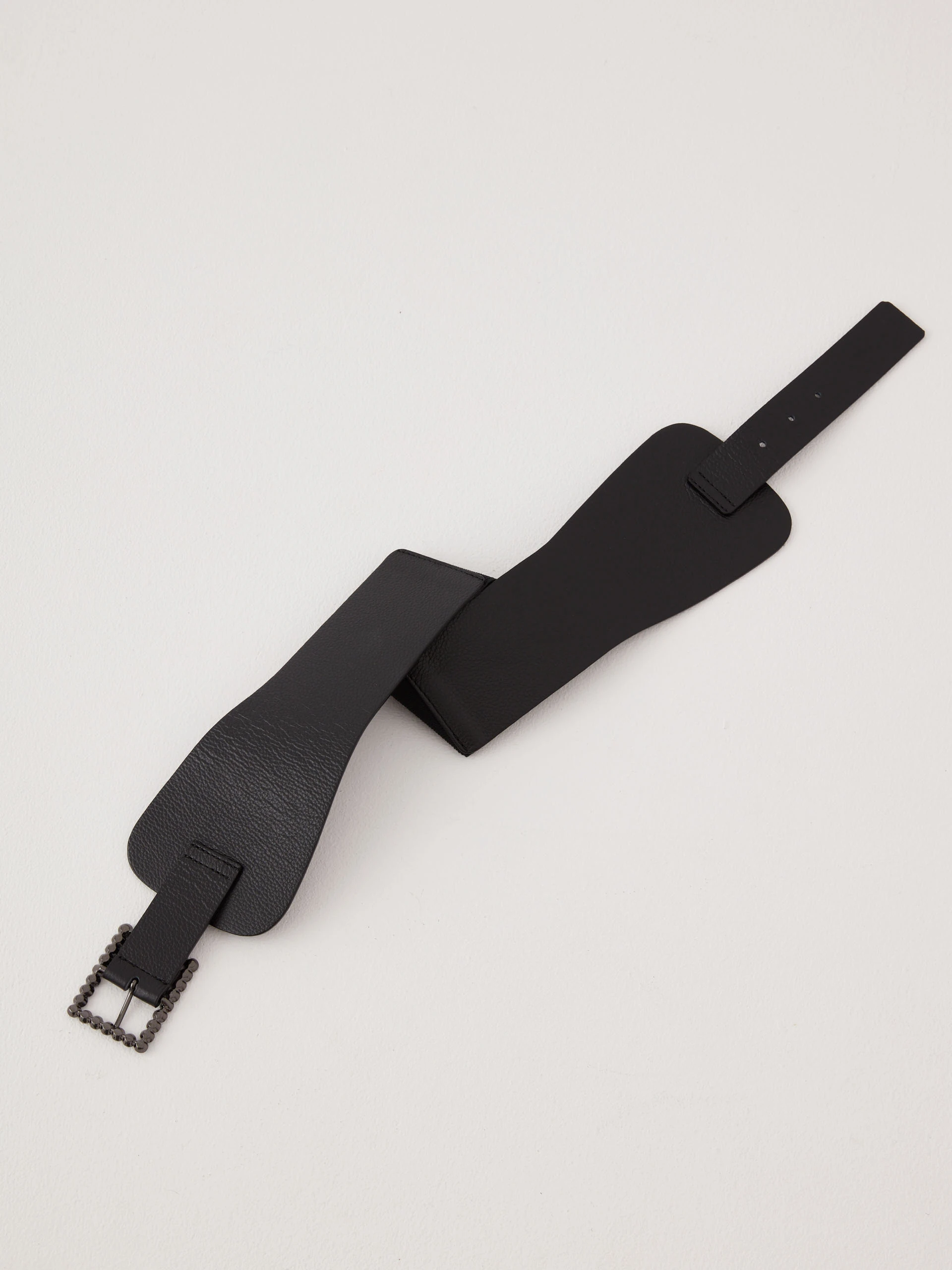 Black wide belt with elastic at the back