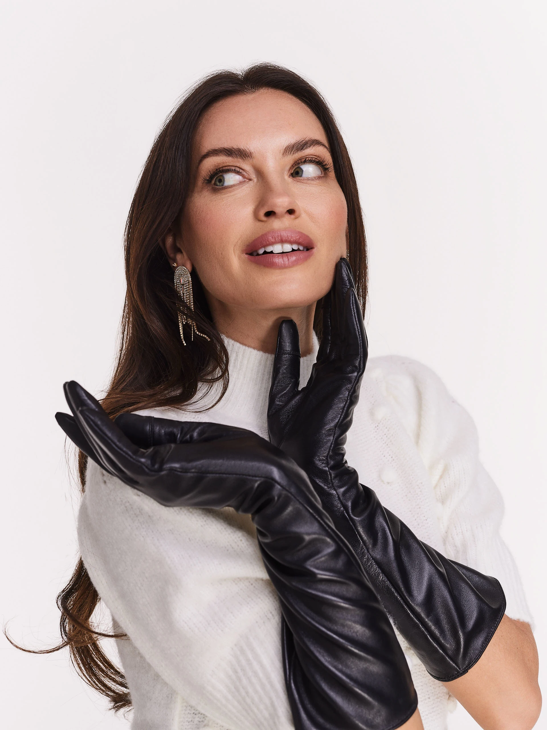 Long gloves made of natural leather