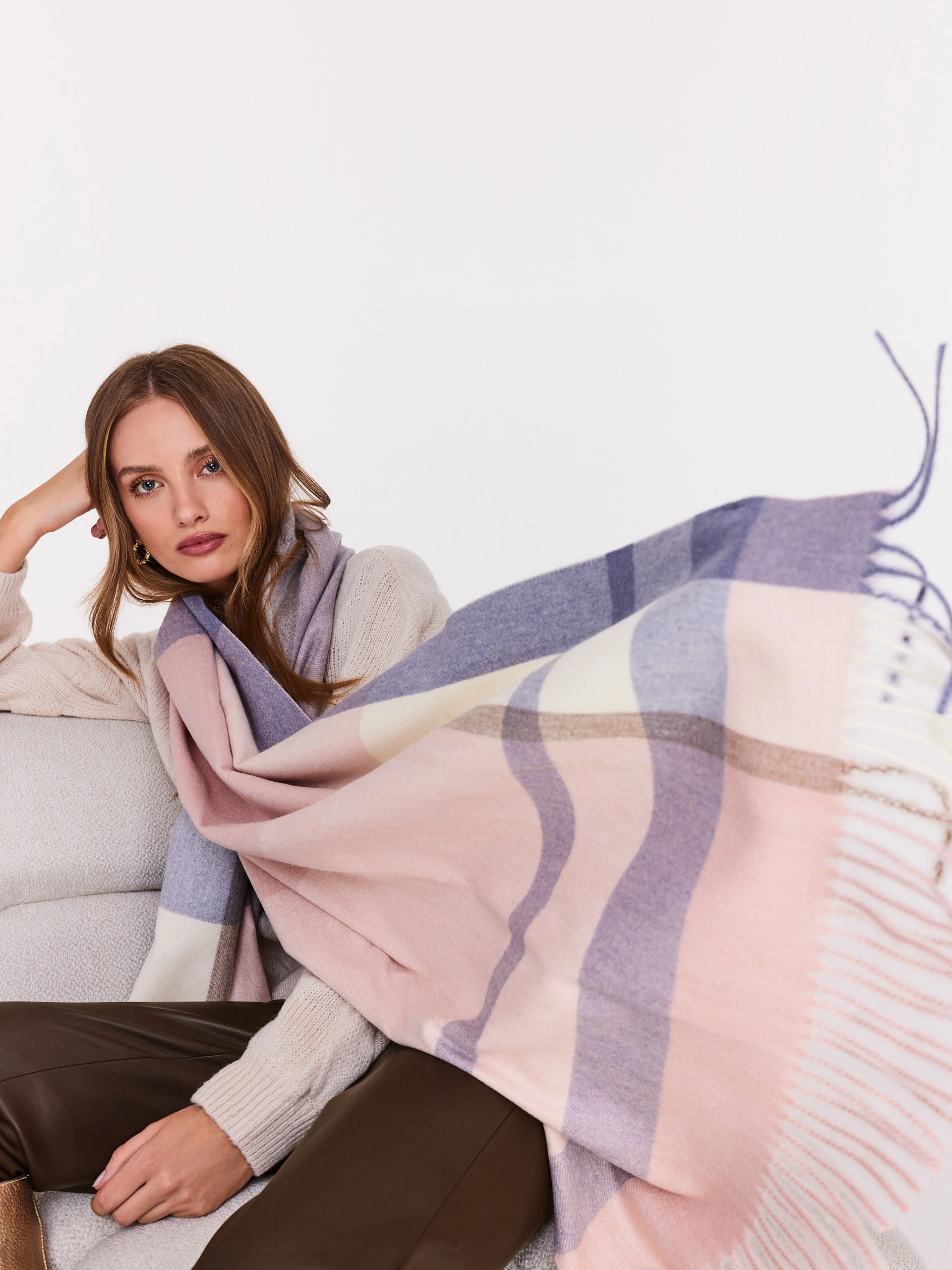 Pastel checkered shawl with tassels