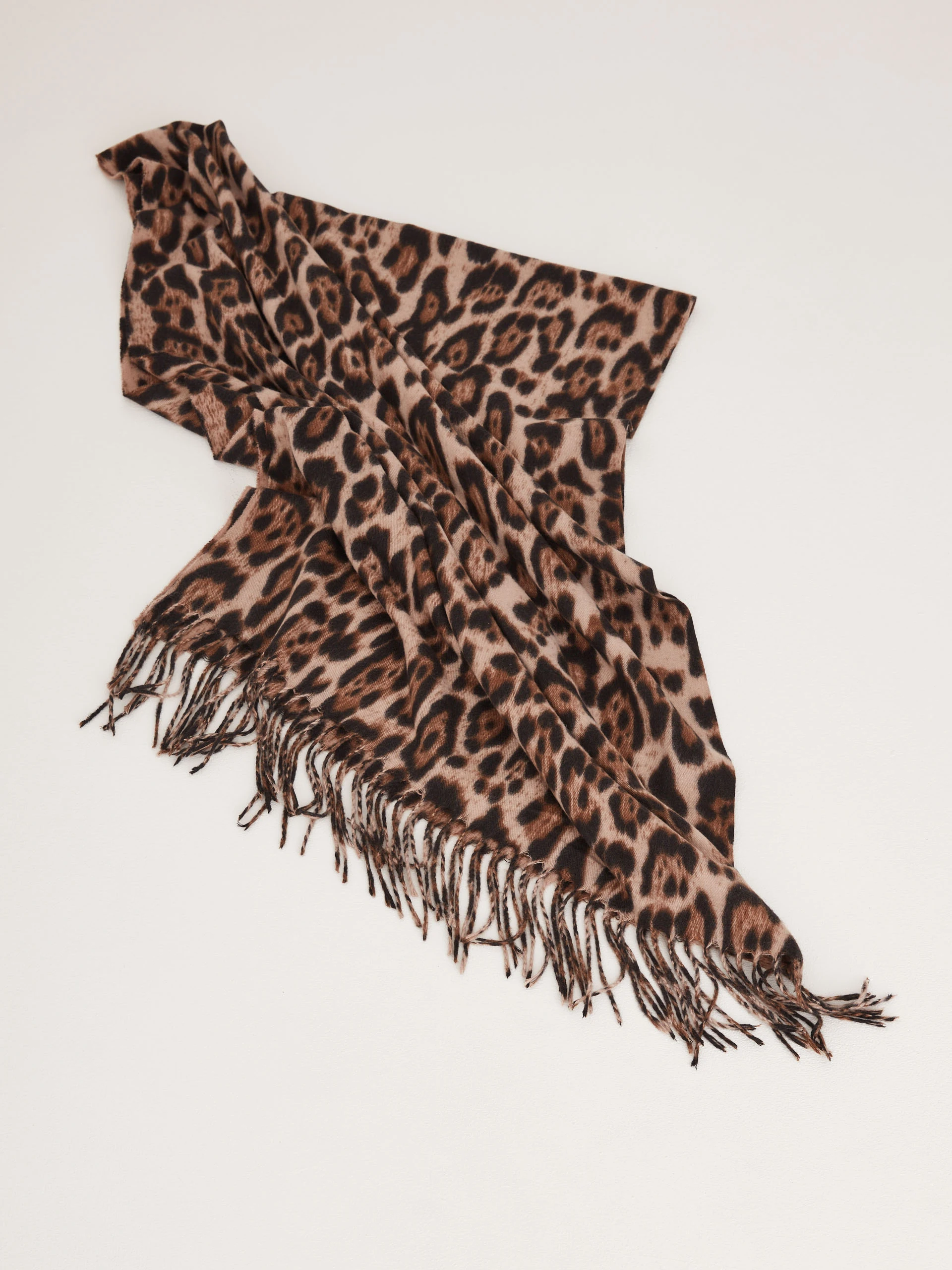 Knitted large shawl with animal pattern