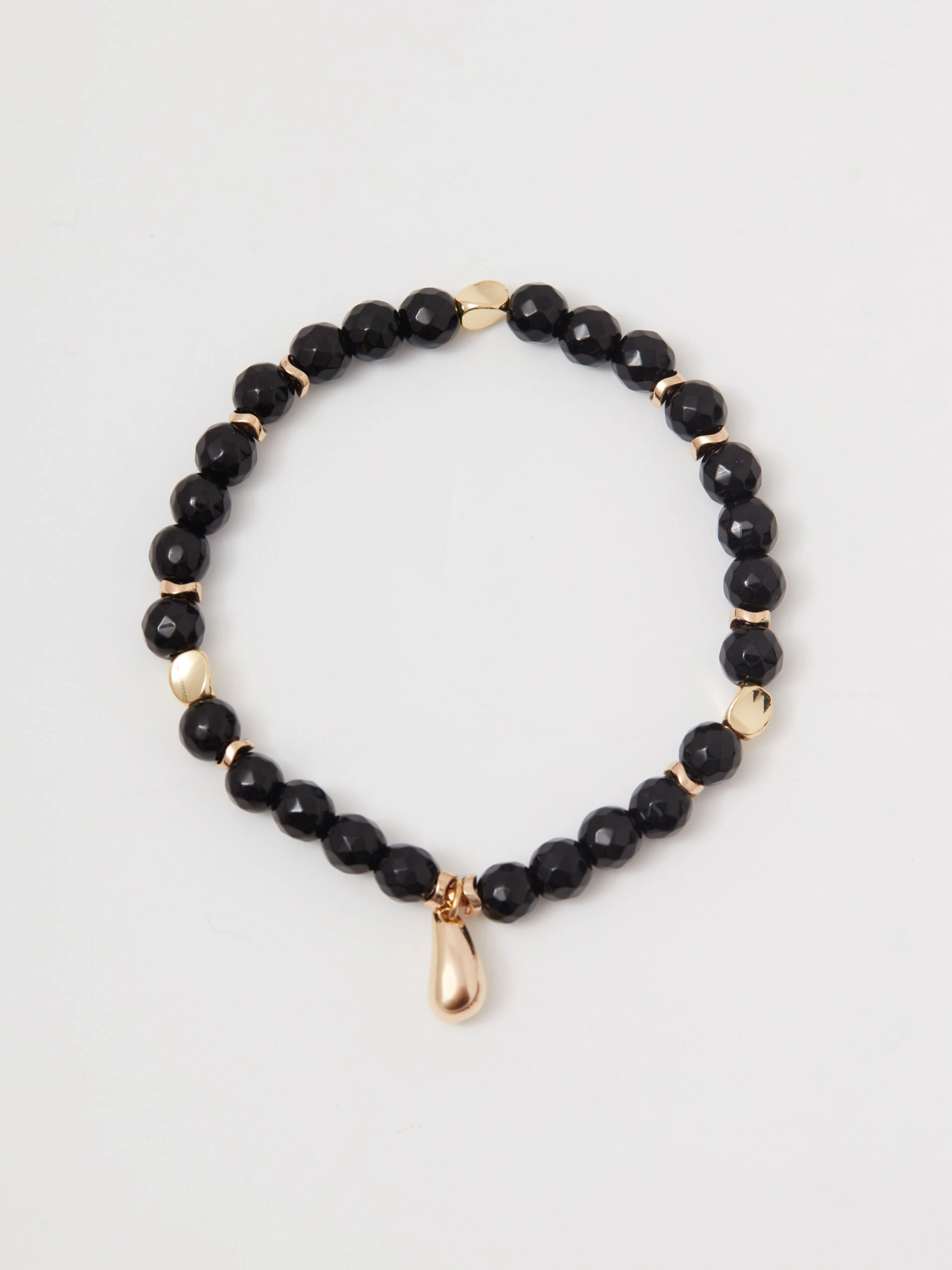 Gold-plated bracelet with onyx