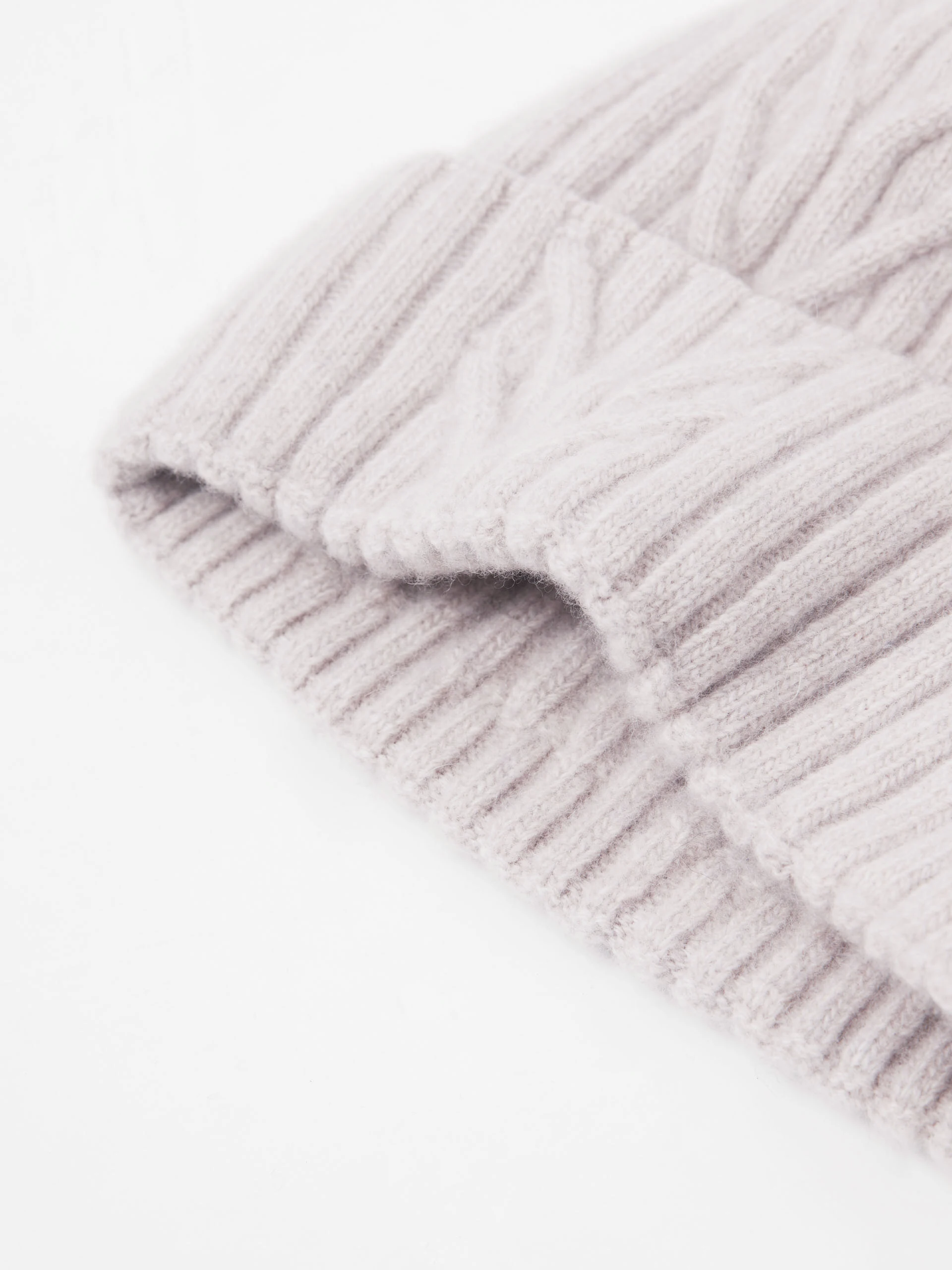 Beige wool hat with cashmere