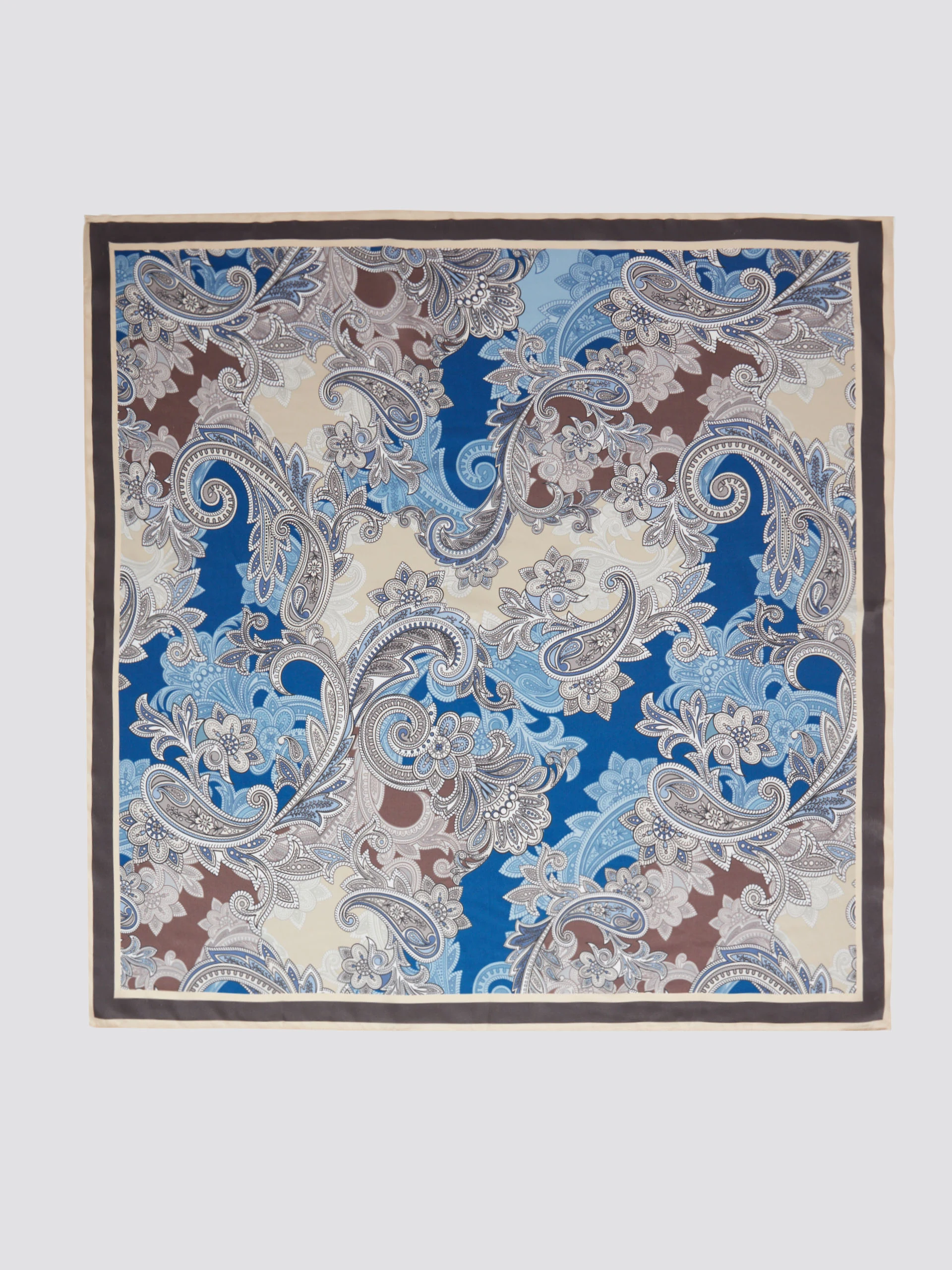 Silk scarf with paisley patterns