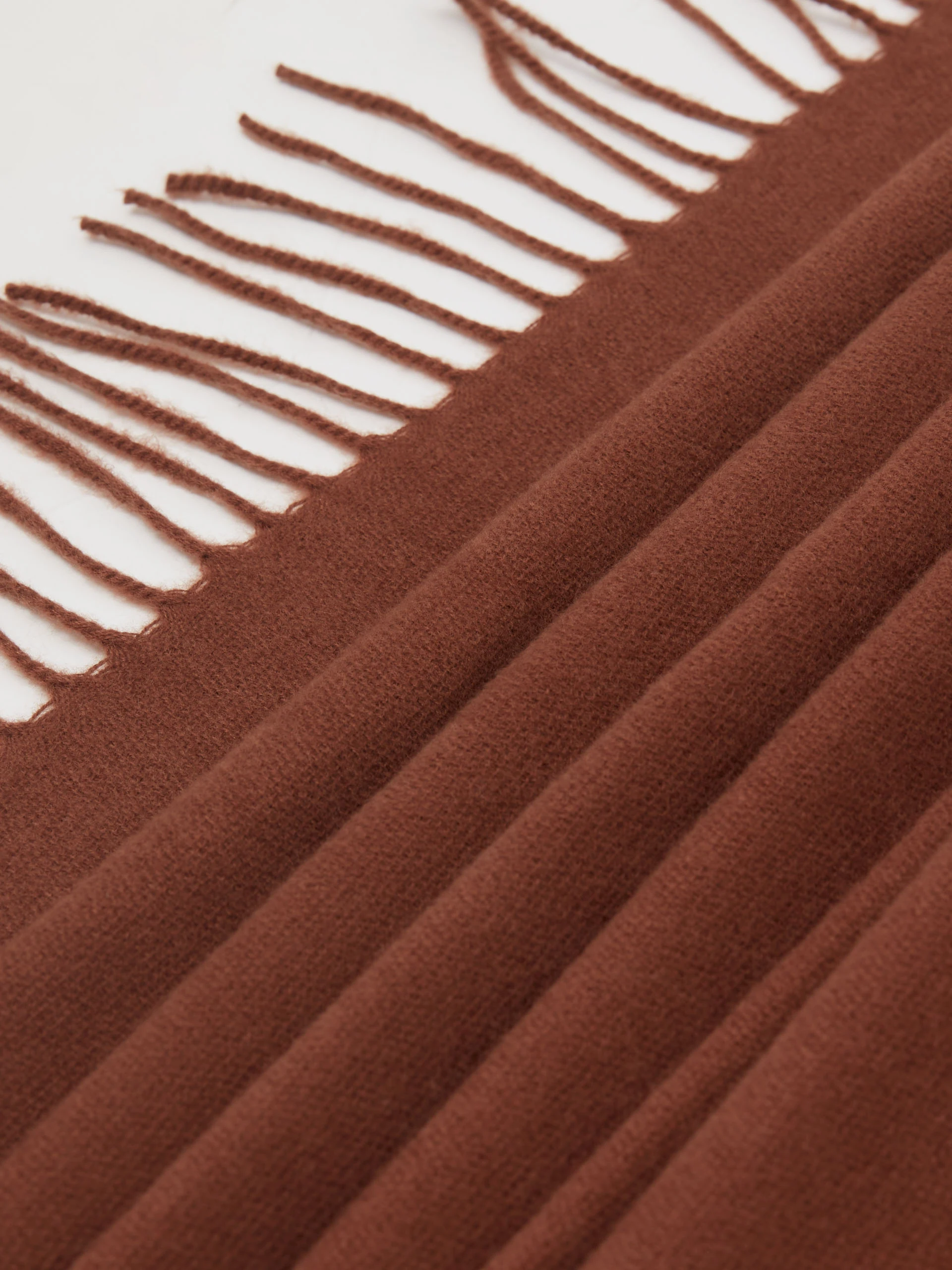 Chocolate scarf with wool and cashmere