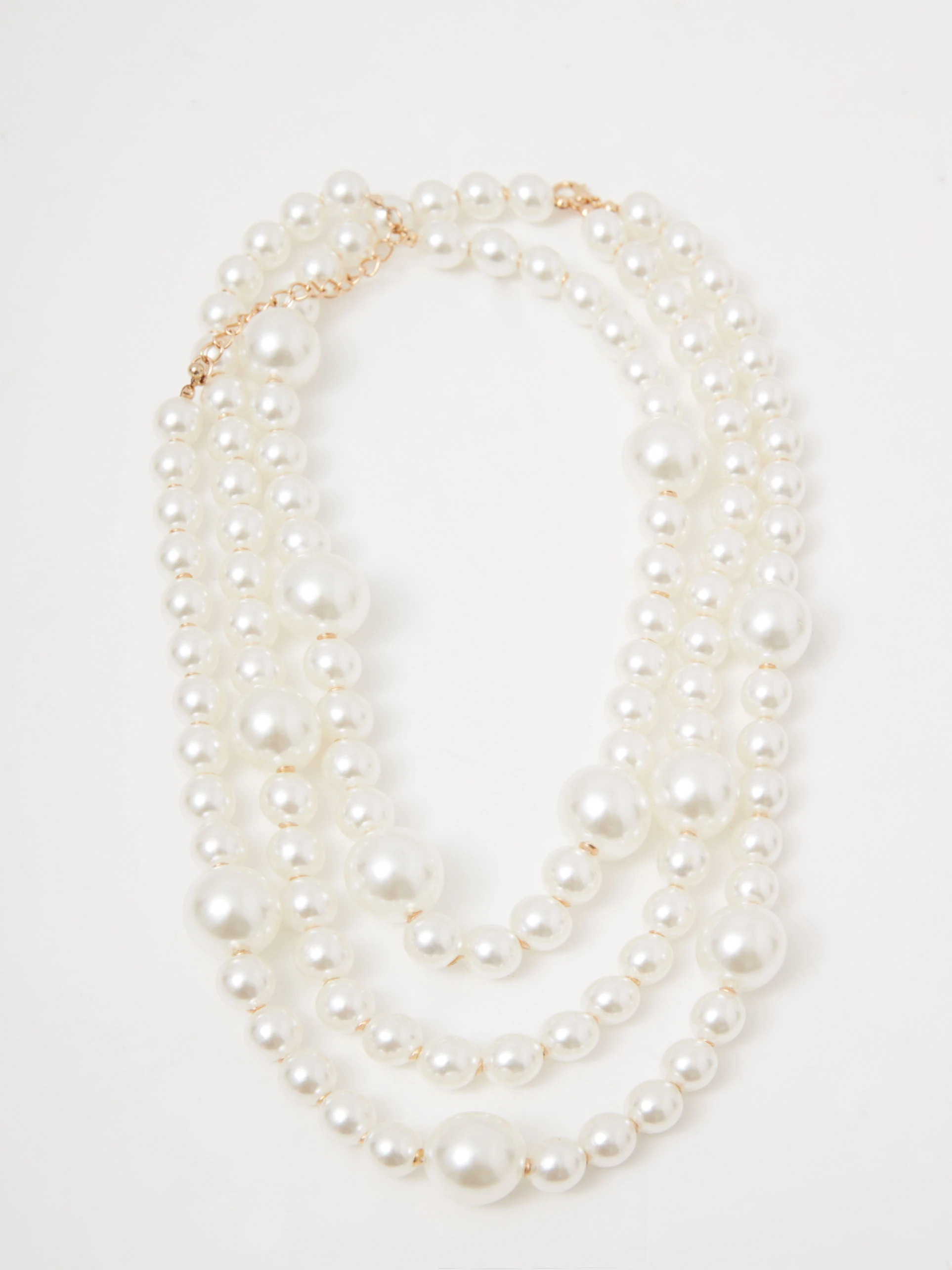 Pearl necklace