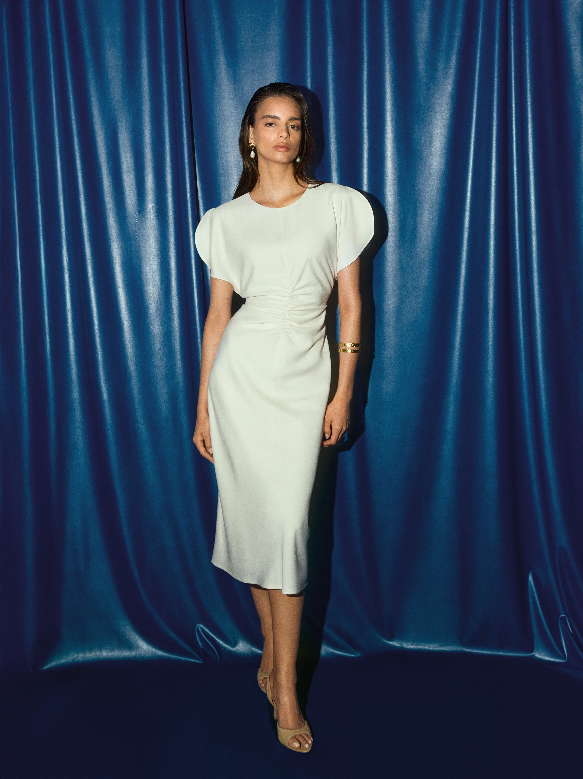 White midi dress with puff sleeves