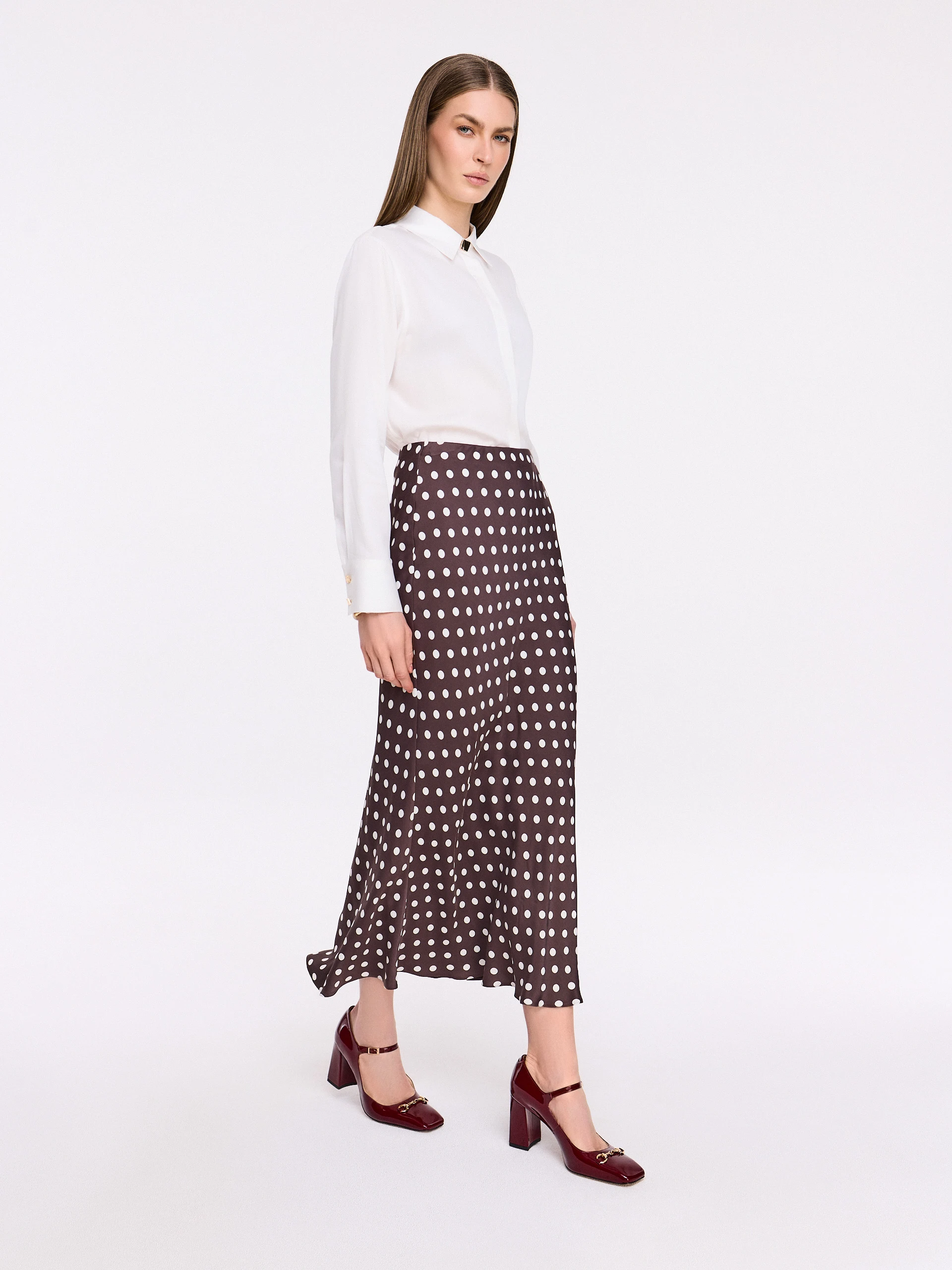 Brown midi skirt with polka dots made of satin viscose