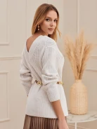 WHITE SWEATER WITH V NECKLINE