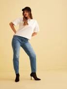 WHITE BLOUSE WITH PEARLS AT THE SLEEVES