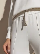 KREMOWA BLUZA Z KORONKĄ