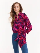 Airy floral envelope shirt