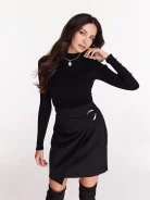 Fitted black skirt