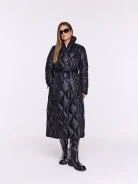 Long down coat made of quilted fabric