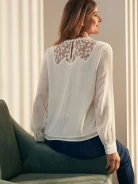 BLOUSE WITH PLEATS