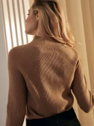 RIBBED KNIT SWEATER