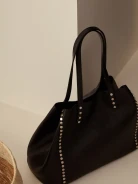 LEATHER HANDBAG WITH HARDWARE