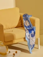 NIEBIESKA JEDWABNA GAWROSZKA