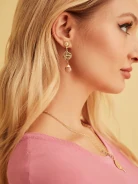 EARRINGS WITH PINK STONES