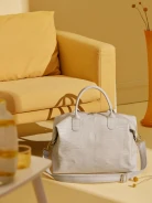 BEIGE TRAVEL BAG