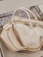 BEIGE TRAVEL BAG