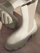 BEIGE PLATFORM BOOTS