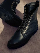 LEATHER BOUND TRAPPERS