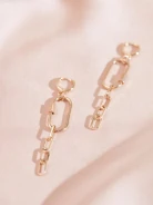 LONG EARRINGS WITH CHAIN MOTIF
